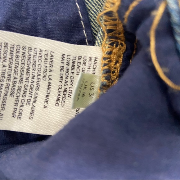 Anthropologie Pilcro Ultra High Rise Relaxed Jeans - Picture 10 of 11